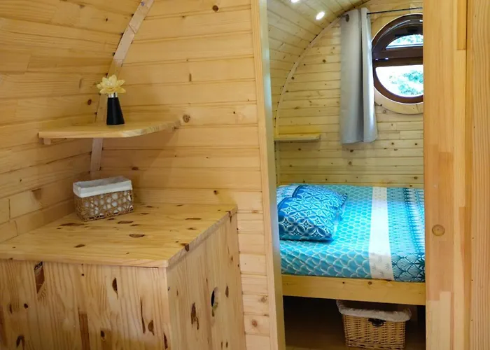 Charoul'hotes Et Roulotte Insolite Дом отдыха Saint-Andre-Sur-Sevre