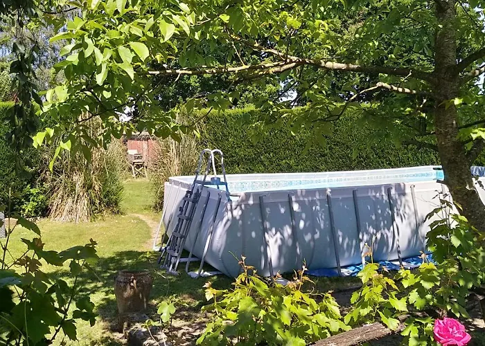 Charoul'hotes Et Roulotte Insolite Дом отдыха *